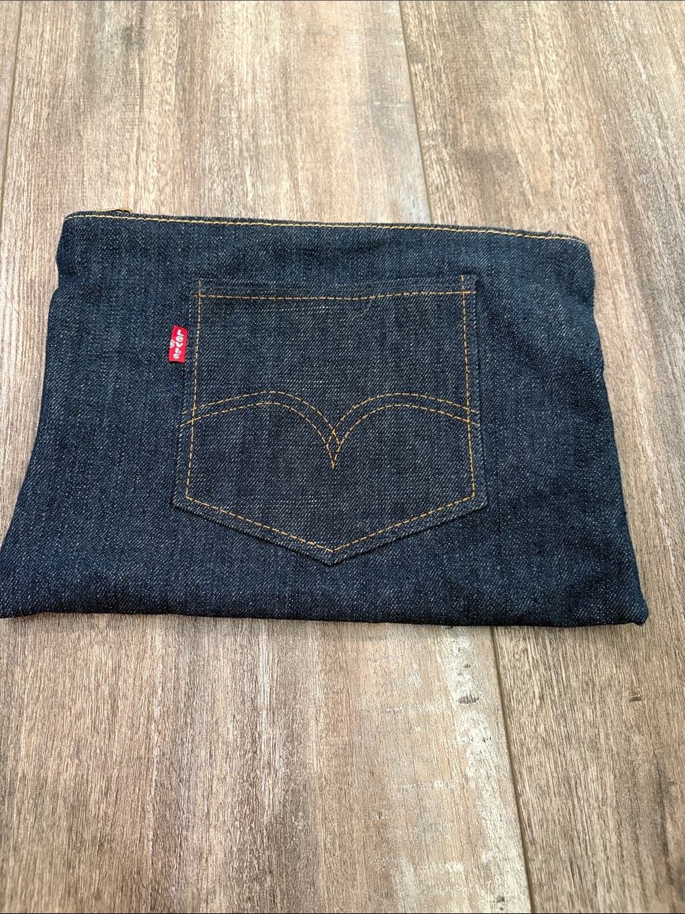 Levi’s Dark Wash Pocket Pouch
